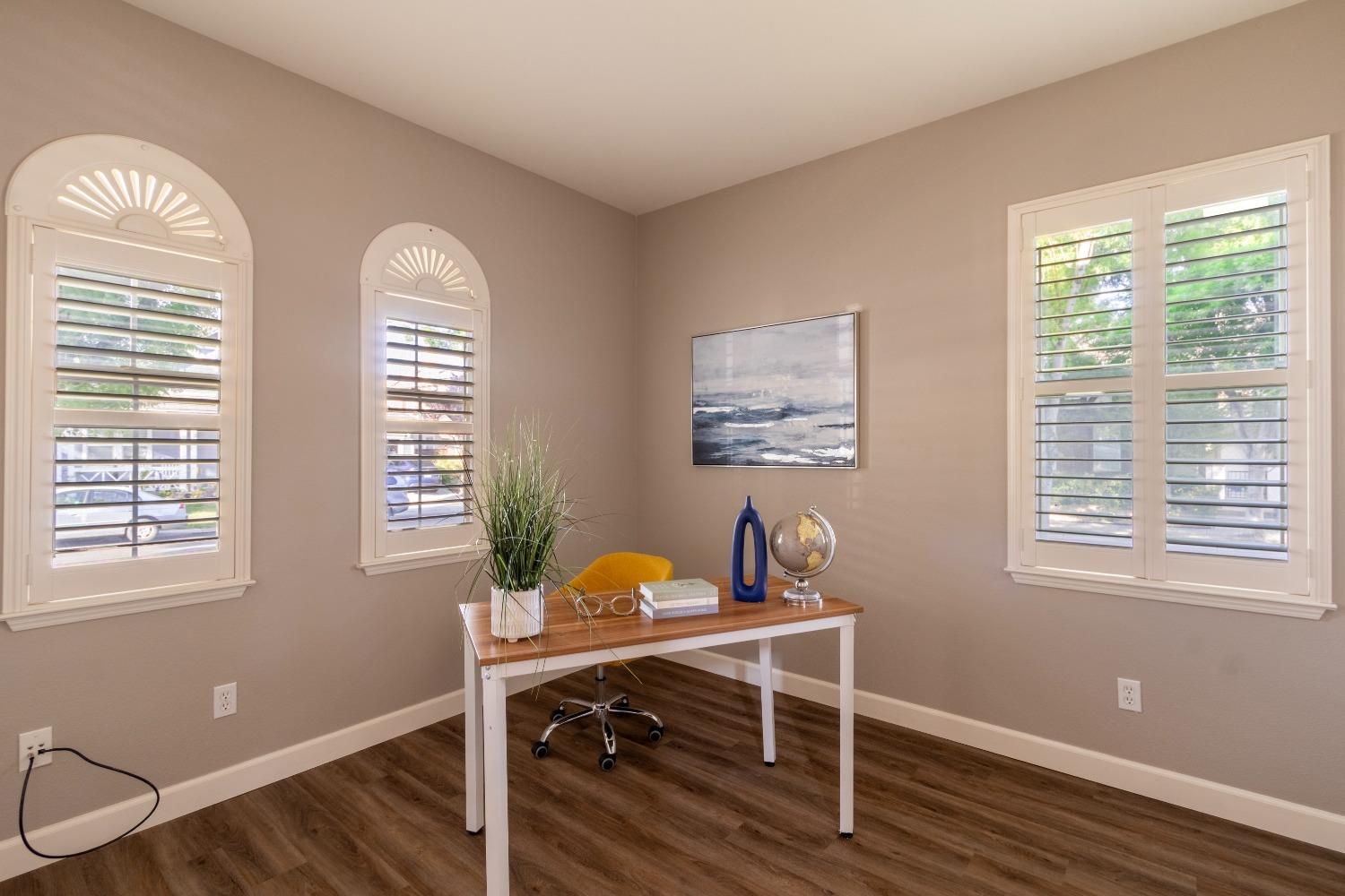 Detail Gallery Image 13 of 86 For 306 W Conejo Ave, Mountain House,  CA 95391 - 5 Beds | 4 Baths
