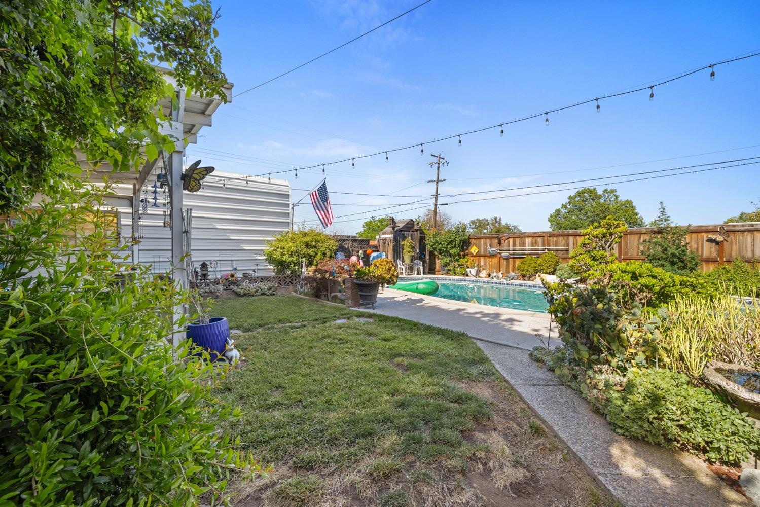 Detail Gallery Image 35 of 54 For 3443 Topeka St, Riverbank,  CA 95367 - 2 Beds | 1/1 Baths