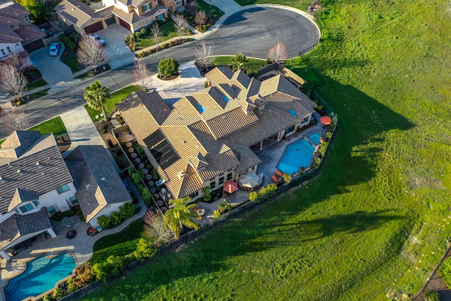 Detail Gallery Image 43 of 80 For 8618 Hawkstone Ct, Roseville,  CA 95747 - 4 Beds | 4/1 Baths