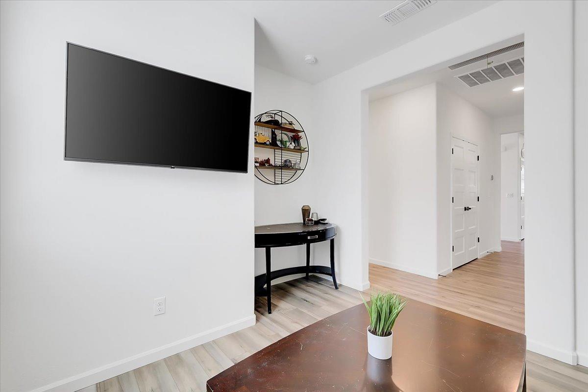 Detail Gallery Image 31 of 63 For 1465 Minories Dr, Plumas Lake,  CA 95961 - 3 Beds | 2 Baths