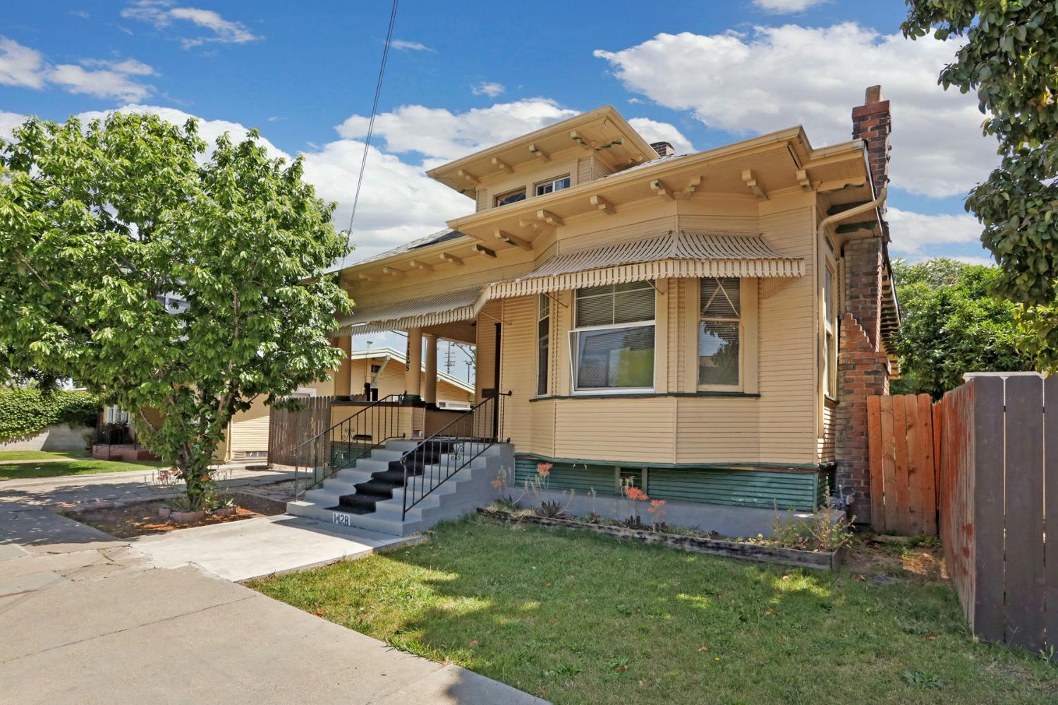 Detail Gallery Image 4 of 42 For 1428 N Madison St, Stockton,  CA 95202 - 3 Beds | 2 Baths