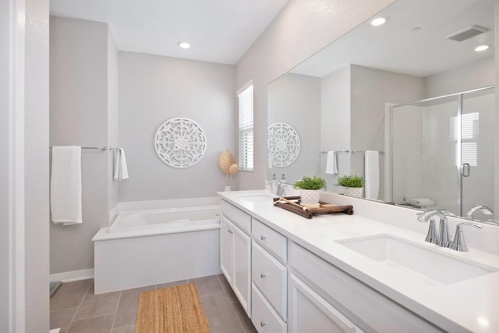Detail Gallery Image 43 of 89 For 142 Fonseca St, Sacramento,  CA 95816 - 3 Beds | 3/1 Baths