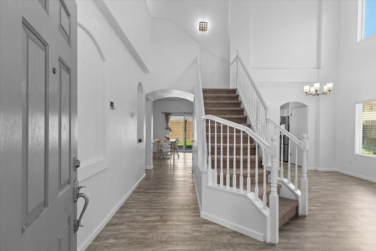 Detail Gallery Image 6 of 48 For 3129 Sonata Cir, Stockton,  CA 95212 - 4 Beds | 2/1 Baths