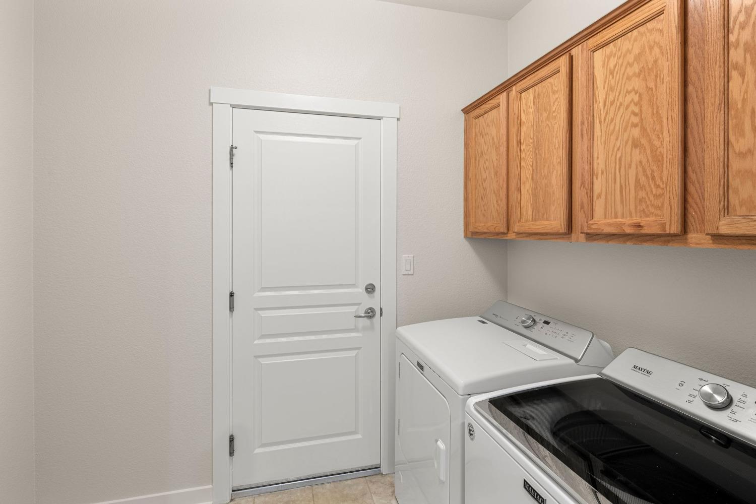 Detail Gallery Image 32 of 42 For 1239 Hawthorne Ln, Lincoln,  CA 95648 - 2 Beds | 2 Baths