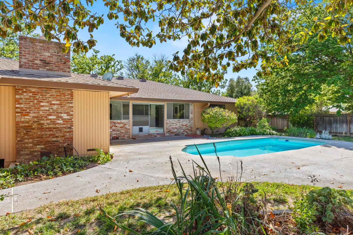 Detail Gallery Image 39 of 42 For 1056 Parkhill St, Colusa,  CA 95932 - 4 Beds | 2/1 Baths