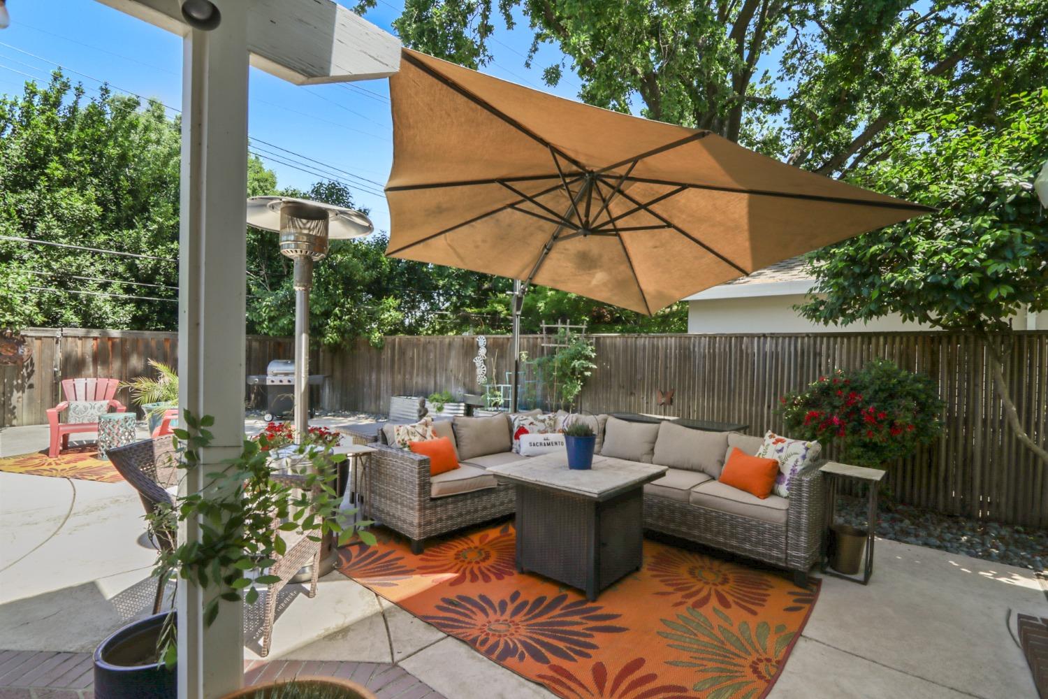 Detail Gallery Image 56 of 68 For 120 Clunie Dr, Sacramento,  CA 95864 - 4 Beds | 3/1 Baths