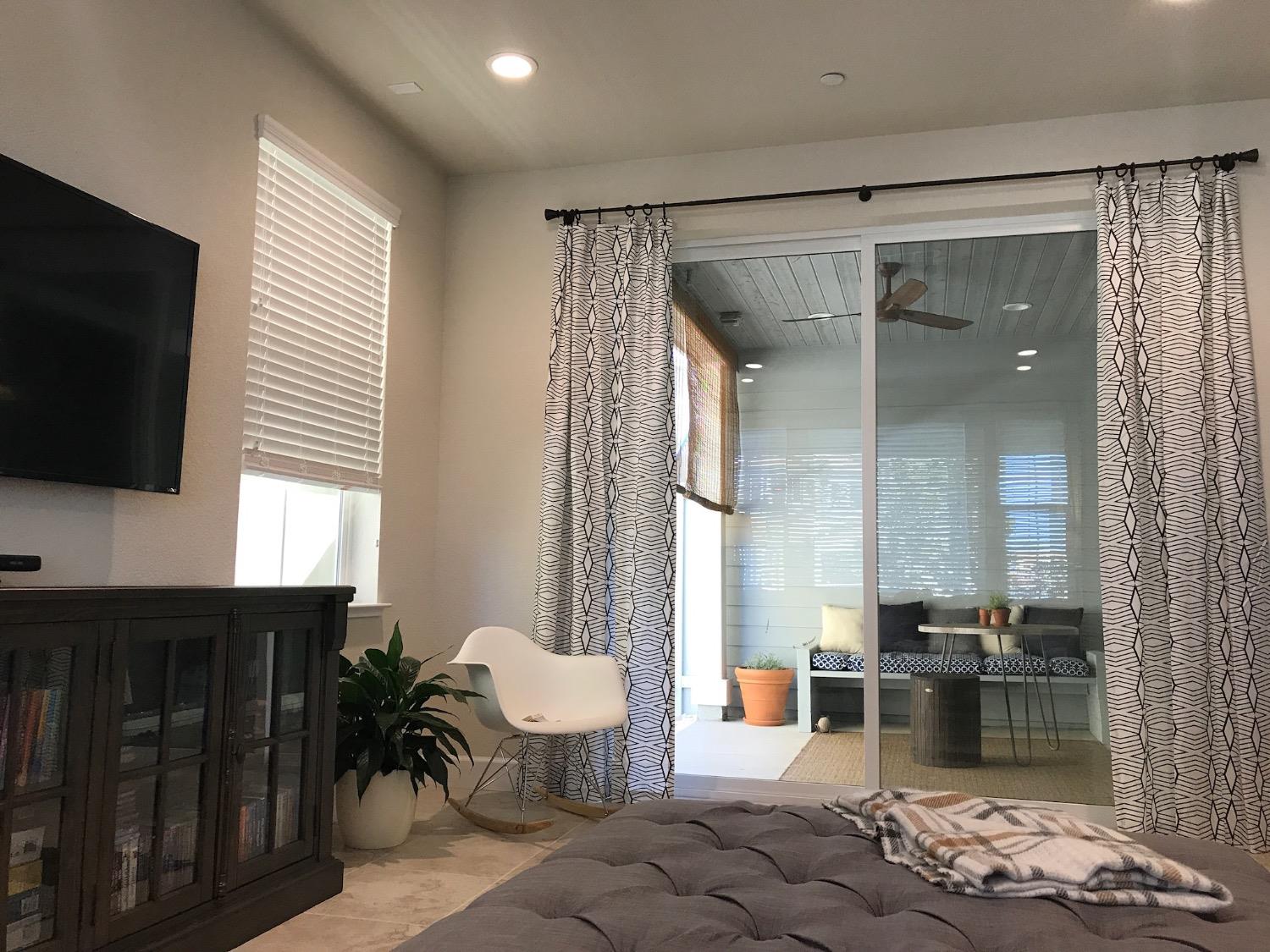 Detail Gallery Image 8 of 37 For 2056 Cannery Loop, Davis,  CA 95616 - 6 Beds | 4 Baths