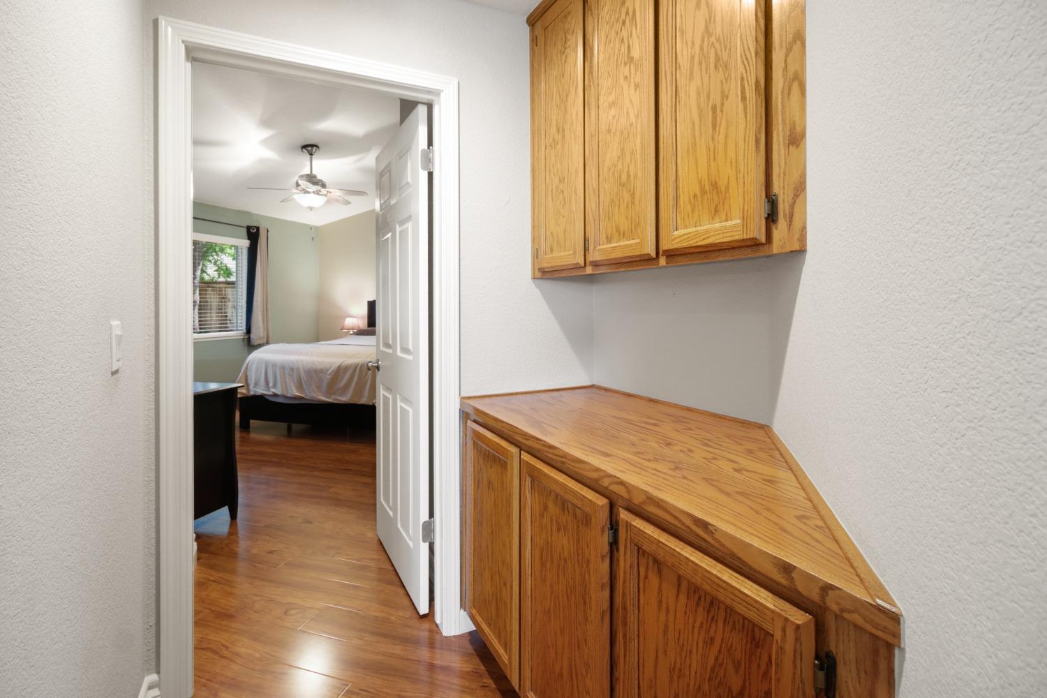 Detail Gallery Image 22 of 38 For 9527 Lake Park Ln, Elk Grove,  CA 95758 - 3 Beds | 2 Baths