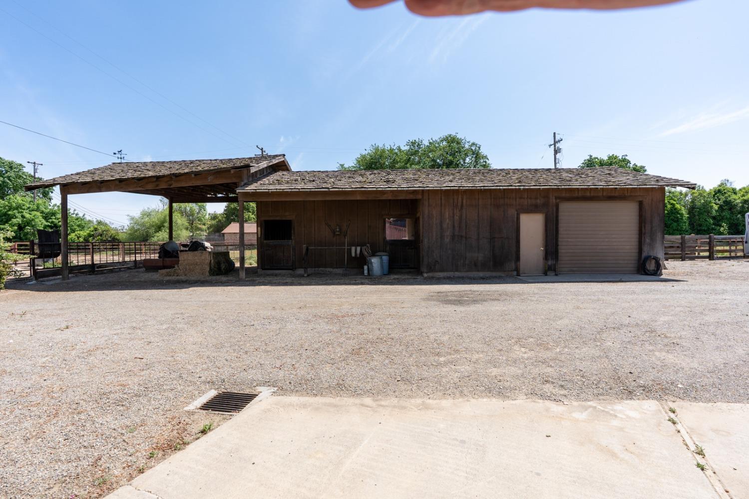 Detail Gallery Image 21 of 61 For 3789 State Highway 33, Gustine,  CA 95322 - 3 Beds | 2/1 Baths