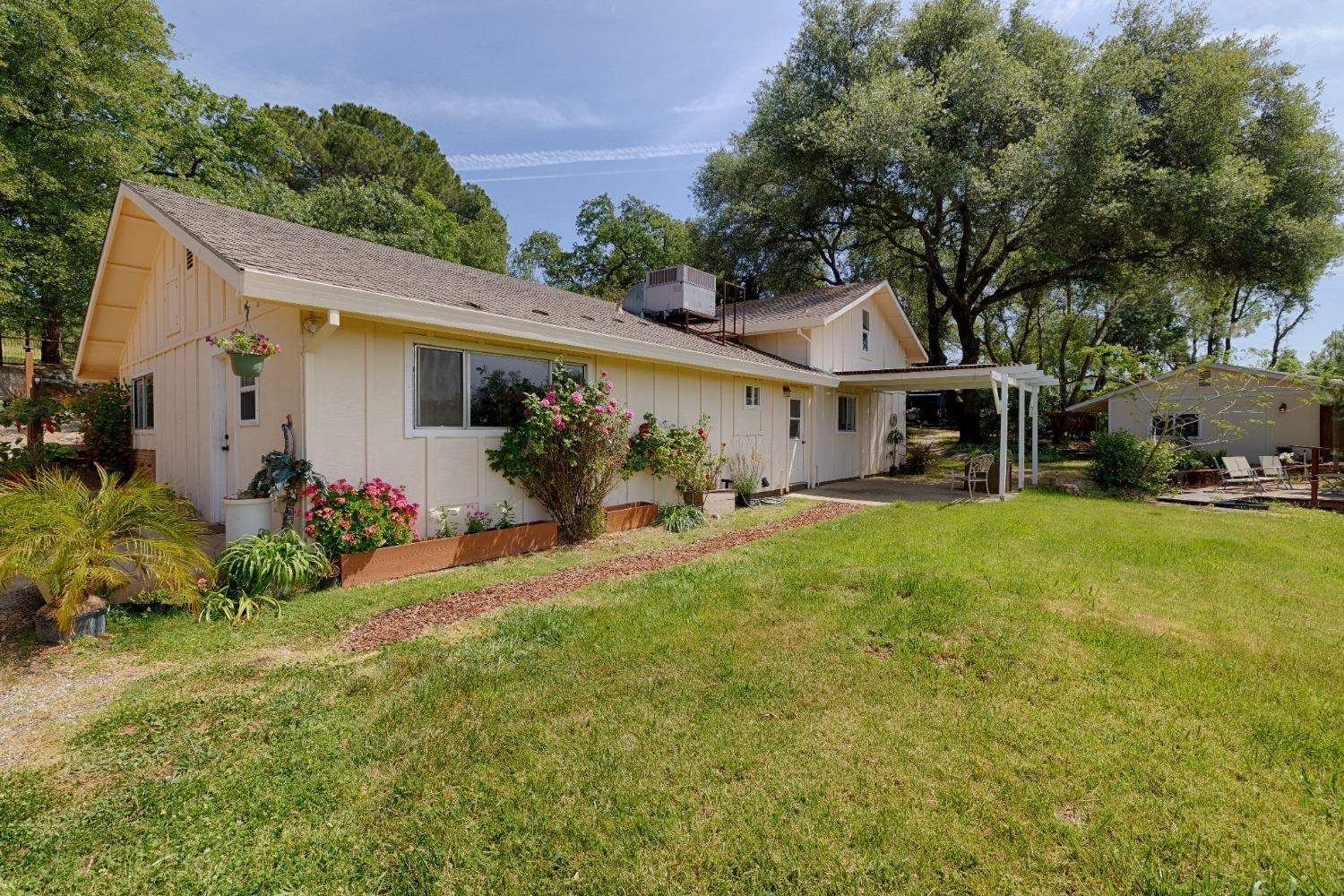 Detail Gallery Image 2 of 42 For Address Is Not Disclosed, Penryn,  CA 95663 - 3 Beds | 2/1 Baths