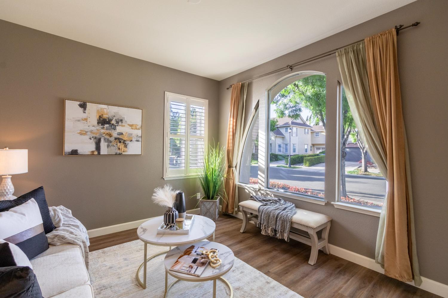 Detail Gallery Image 9 of 86 For 306 W Conejo Ave, Mountain House,  CA 95391 - 5 Beds | 4 Baths