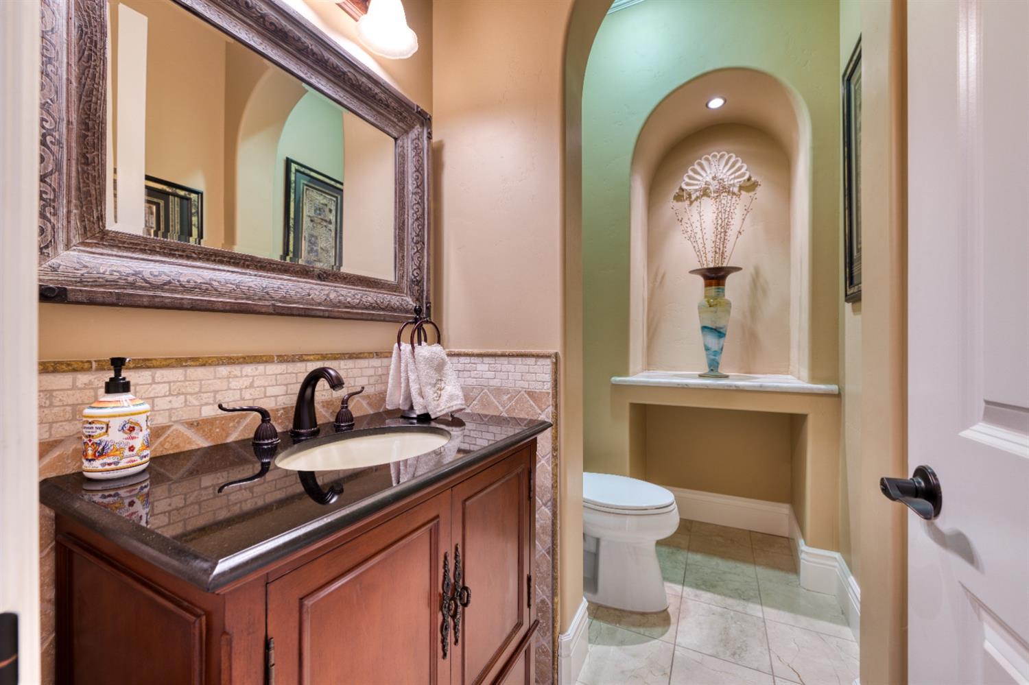 Detail Gallery Image 69 of 80 For 8618 Hawkstone Ct, Roseville,  CA 95747 - 4 Beds | 4/1 Baths