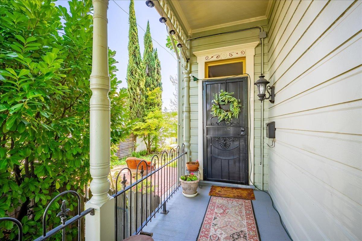 Detail Gallery Image 11 of 70 For 30 W Grass Valley St, Colfax,  CA 95713 - 4 Beds | 2 Baths