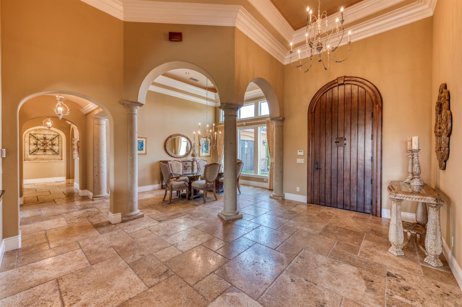 Detail Gallery Image 4 of 80 For 8618 Hawkstone Ct, Roseville,  CA 95747 - 4 Beds | 4/1 Baths