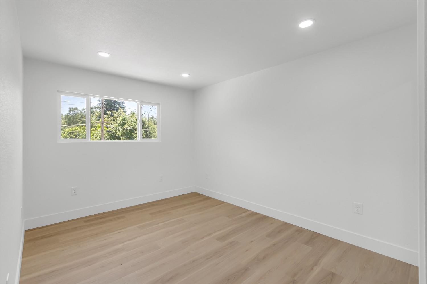 Detail Gallery Image 27 of 39 For 7638 Denio Way, Citrus Heights,  CA 95610 - 4 Beds | 3 Baths