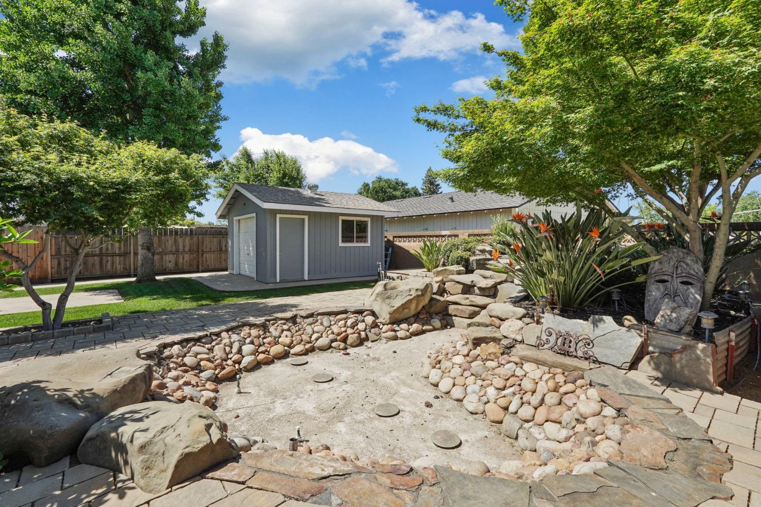 Detail Gallery Image 34 of 43 For 627 Tahoe Dr, Lodi,  CA 95242 - 3 Beds | 2 Baths