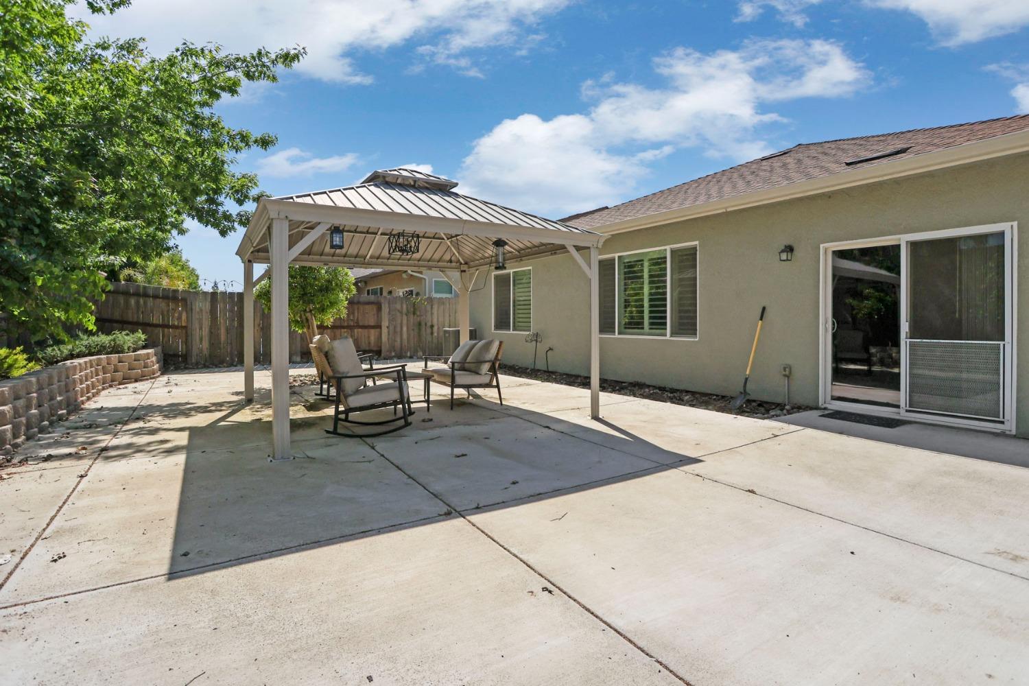 Detail Gallery Image 37 of 41 For 13311 Fountain Dr, Waterford,  CA 95386 - 3 Beds | 2 Baths