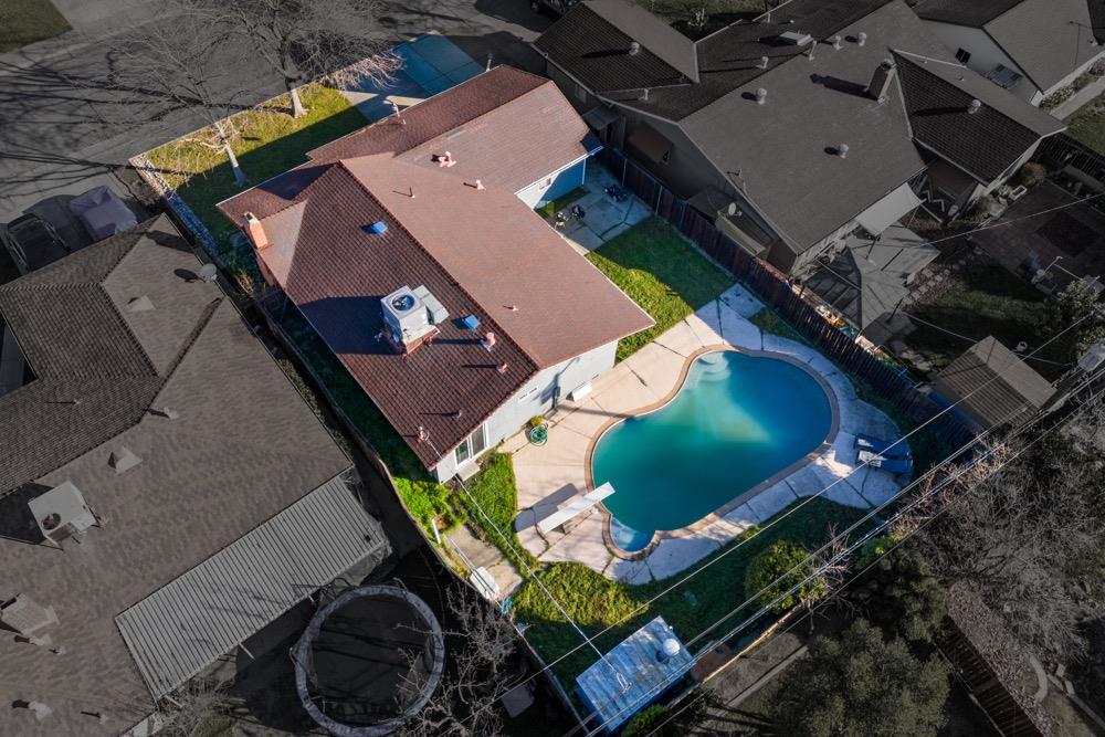 Detail Gallery Image 19 of 19 For 1600 Akron Way, Sacramento,  CA 95822 - 3 Beds | 2 Baths