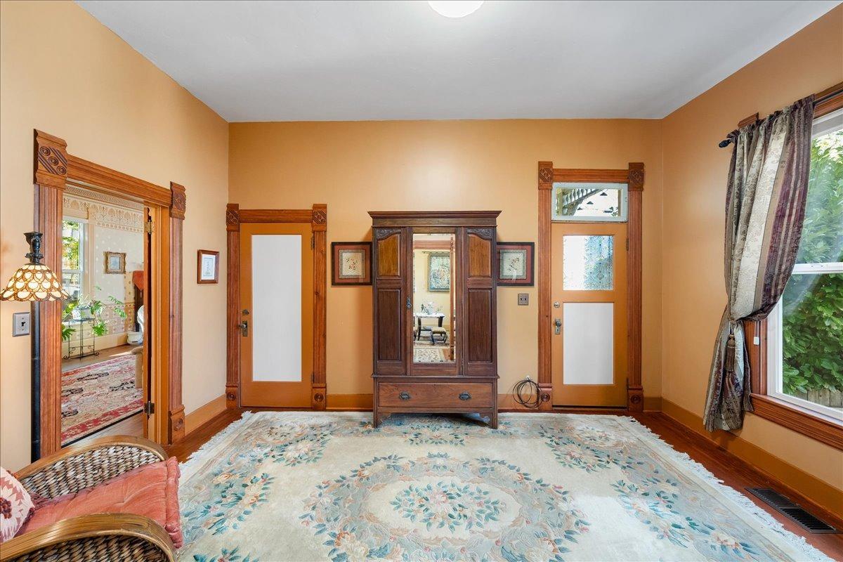 Detail Gallery Image 19 of 70 For 30 W Grass Valley St, Colfax,  CA 95713 - 4 Beds | 2 Baths