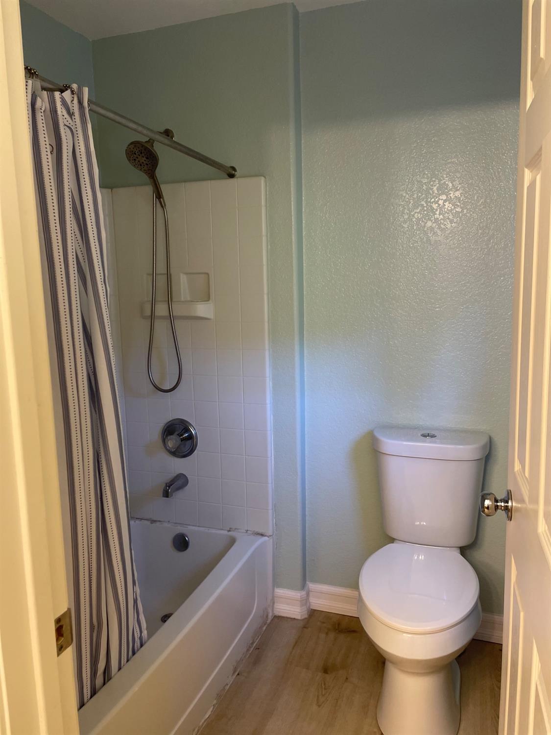 Detail Gallery Image 36 of 37 For 29 Acero Ct, Sacramento,  CA 95835 - 4 Beds | 3 Baths
