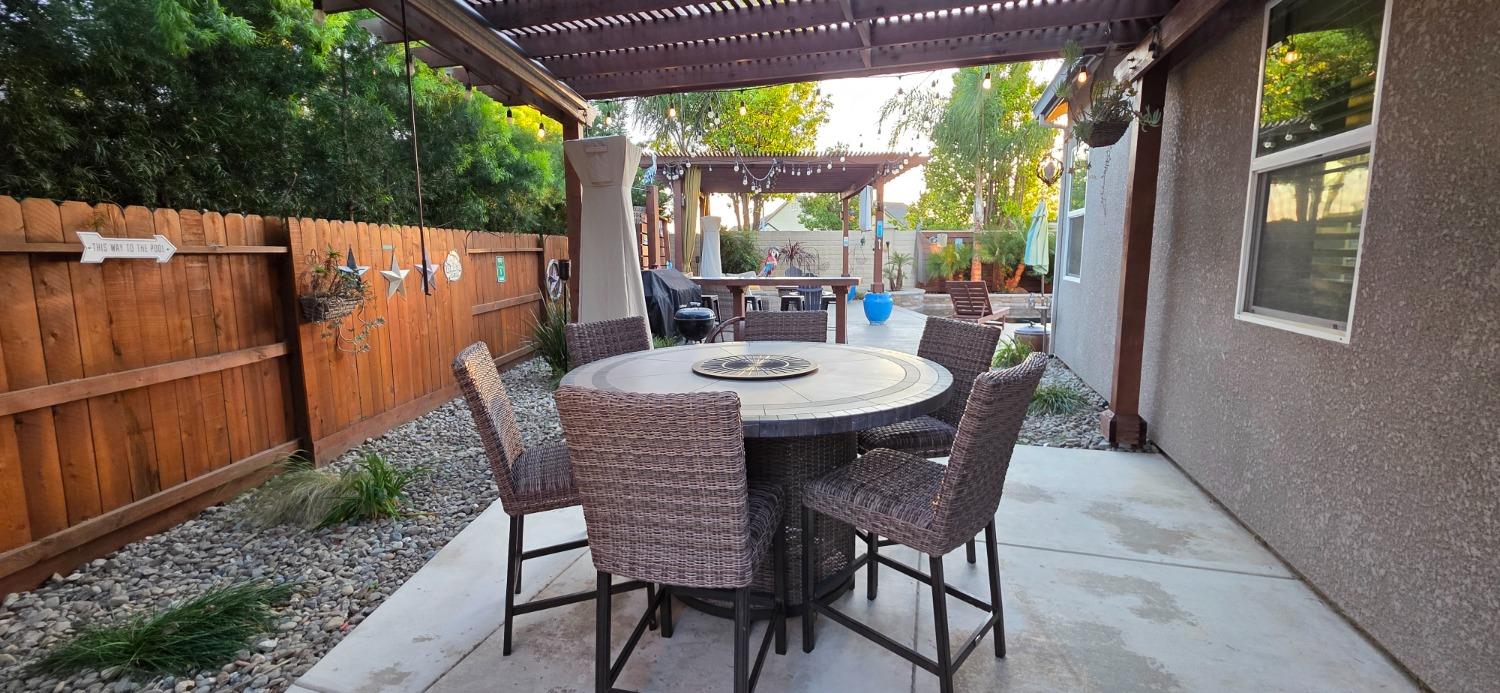 Detail Gallery Image 36 of 39 For 1731 Crystal Ct, Los Banos,  CA 93635 - 4 Beds | 2 Baths