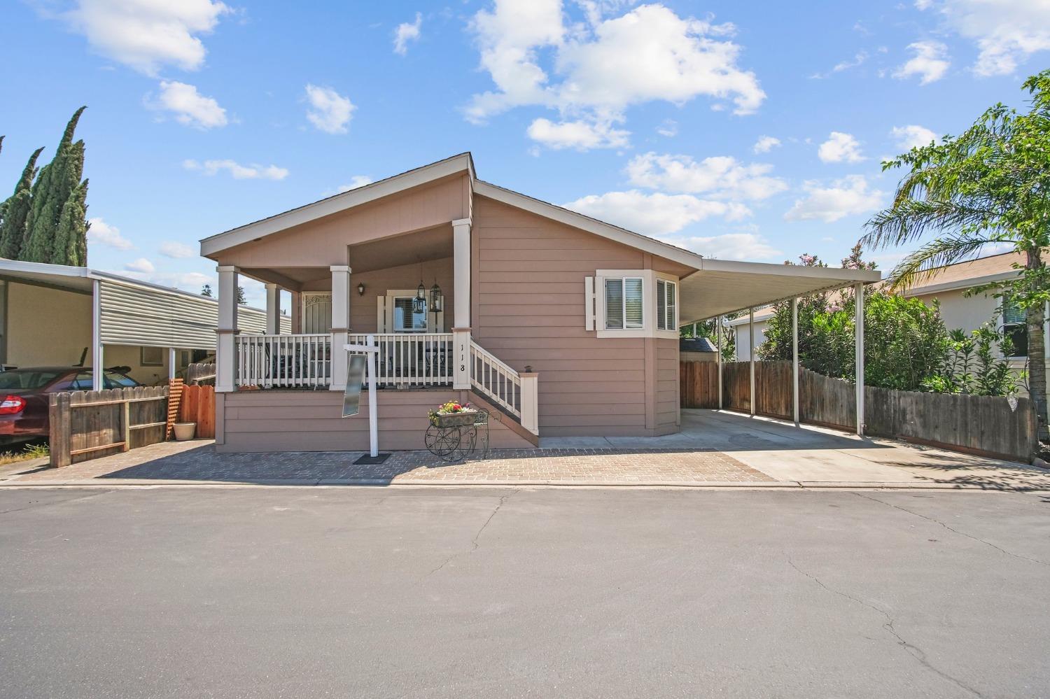 Detail Gallery Image 1 of 28 For 1830 E Yosemite Ave 118, Manteca,  CA 95336 - 2 Beds | 2 Baths