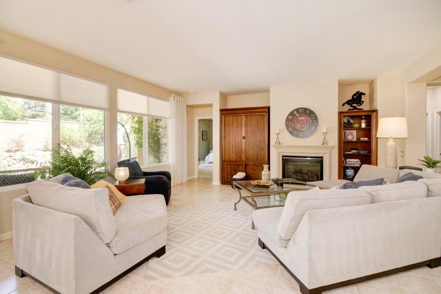 Detail Gallery Image 7 of 44 For 1960 Viola View Ct, Lincoln,  CA 95648 - 2 Beds | 2 Baths