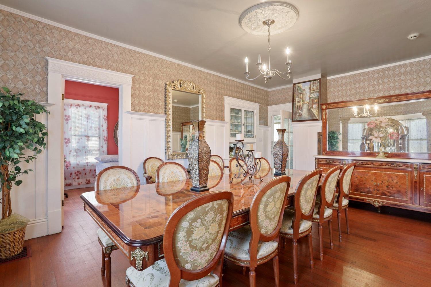 Detail Gallery Image 12 of 52 For 625 E Pine St, Lodi,  CA 95240 - 4 Beds | 2 Baths