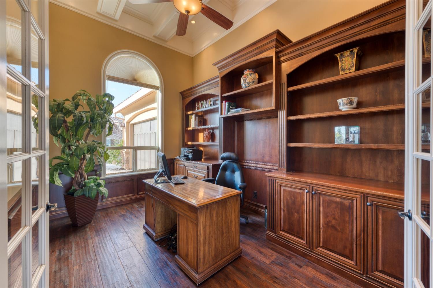 Detail Gallery Image 28 of 80 For 8618 Hawkstone Ct, Roseville,  CA 95747 - 4 Beds | 4/1 Baths