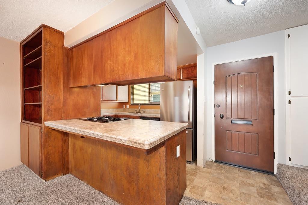 Detail Gallery Image 10 of 32 For 6018 via Casitas, Carmichael,  CA 95608 - 2 Beds | 1 Baths