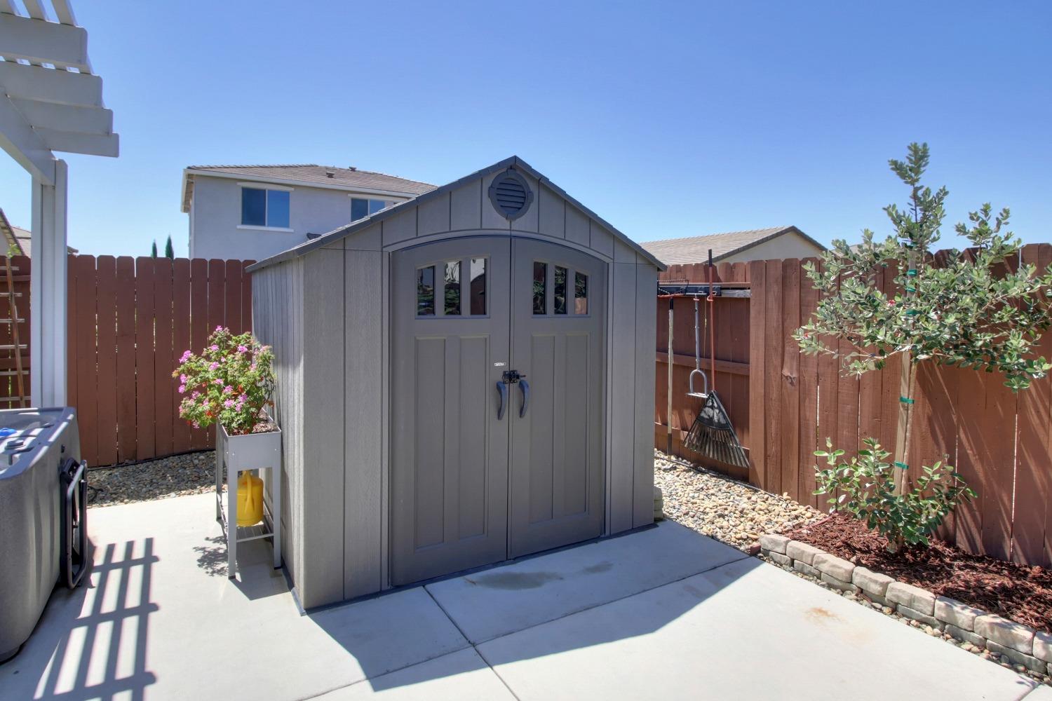 Detail Gallery Image 50 of 54 For 5480 Fandango Loop, Roseville,  CA 95747 - 4 Beds | 2/1 Baths