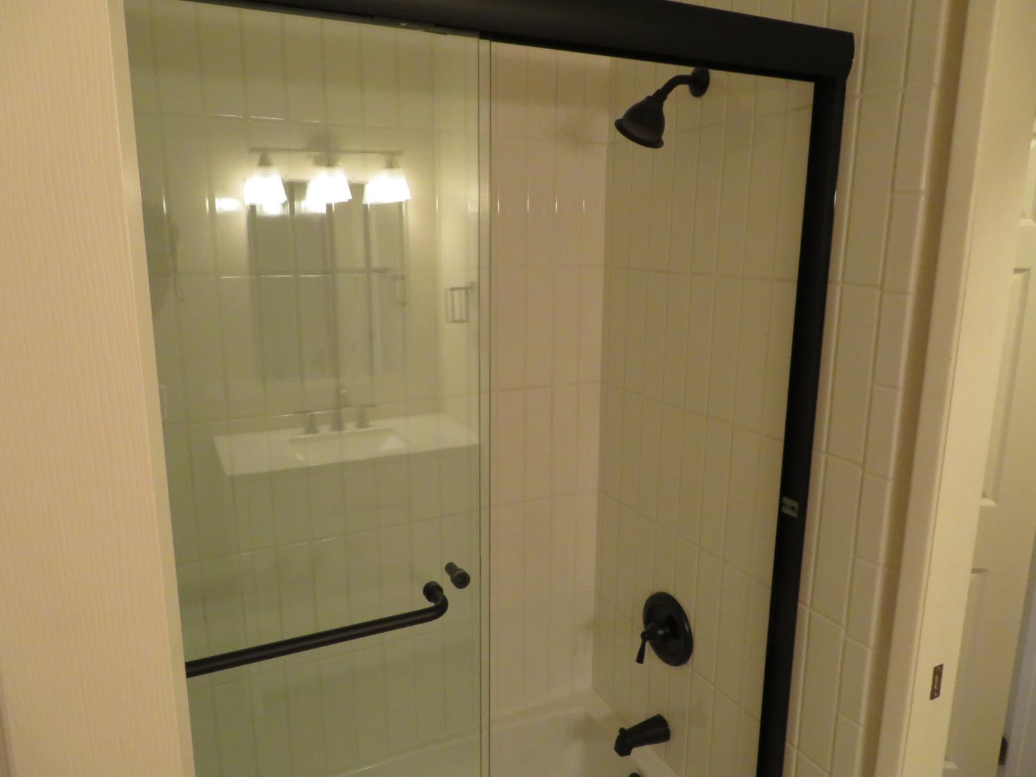 Detail Gallery Image 20 of 28 For 6232 Tishimingo Ct, Citrus Heights,  CA 95621 - 3 Beds | 1/1 Baths