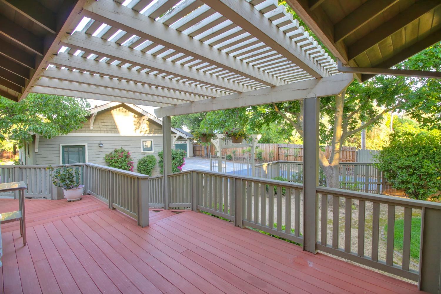 Detail Gallery Image 35 of 73 For 3232 Norris Ave, Sacramento,  CA 95821 - 4 Beds | 3 Baths