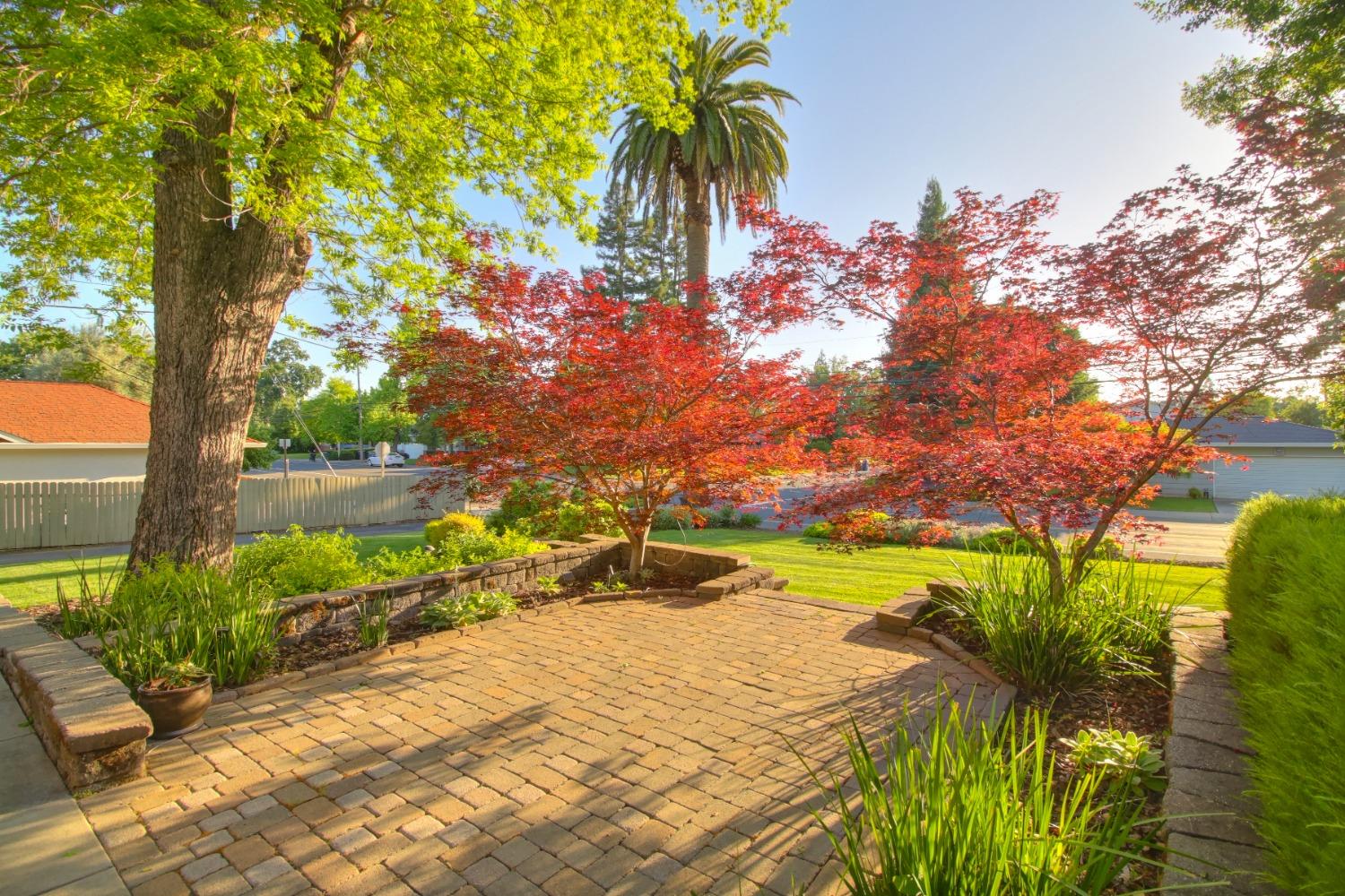 Detail Gallery Image 10 of 73 For 3232 Norris Ave, Sacramento,  CA 95821 - 4 Beds | 3 Baths