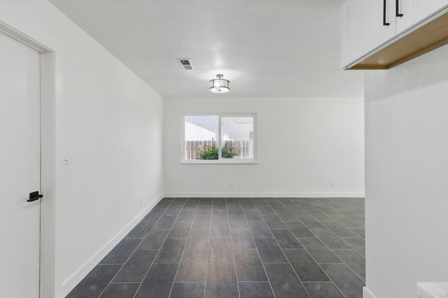 Detail Gallery Image 14 of 70 For 2237 Edwards St, Marysville,  CA 95901 - 4 Beds | 2/1 Baths