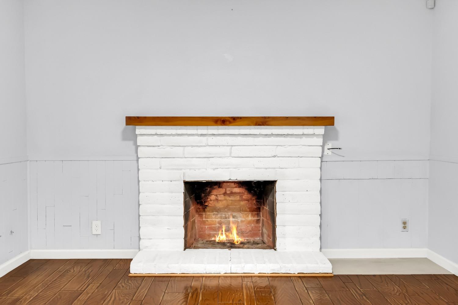 Detail Gallery Image 19 of 45 For 6833 Sandrock Way, Sacramento,  CA 95828 - 4 Beds | 2/1 Baths