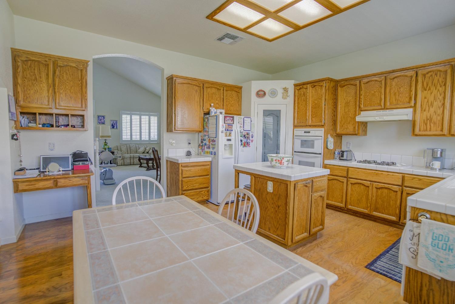 Detail Gallery Image 21 of 43 For 965 Blackwell Way, Galt,  CA 95632 - 4 Beds | 2/1 Baths
