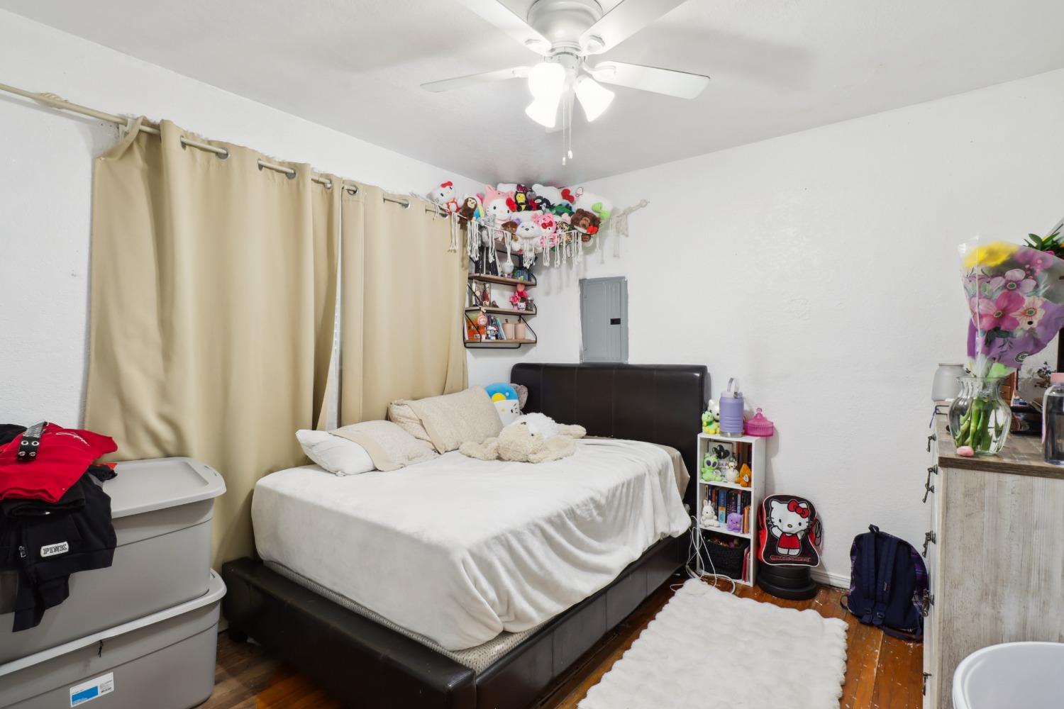 Detail Gallery Image 23 of 37 For 1724 Belt Way, Sacramento,  CA 95832 - 4 Beds | 2 Baths