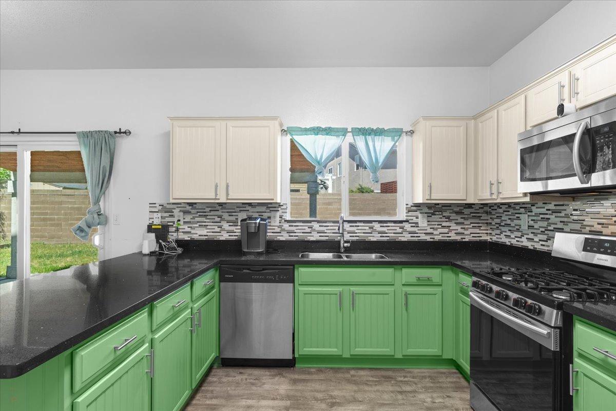 Detail Gallery Image 16 of 48 For 3129 Sonata Cir, Stockton,  CA 95212 - 4 Beds | 2/1 Baths