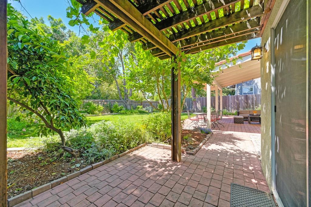 Concord Avenue, Davis, California image 30