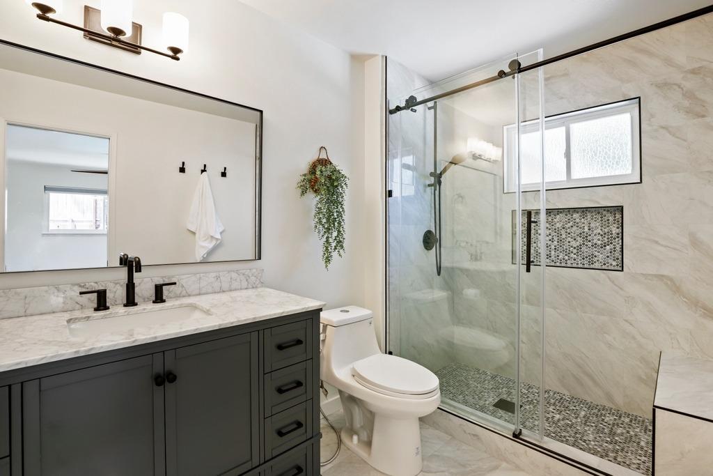 Detail Gallery Image 21 of 36 For 7773 Palmyra Dr, Fair Oaks,  CA 95628 - 4 Beds | 3 Baths