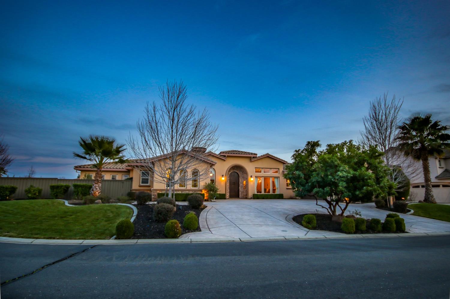 Detail Gallery Image 30 of 80 For 8618 Hawkstone Ct, Roseville,  CA 95747 - 4 Beds | 4/1 Baths