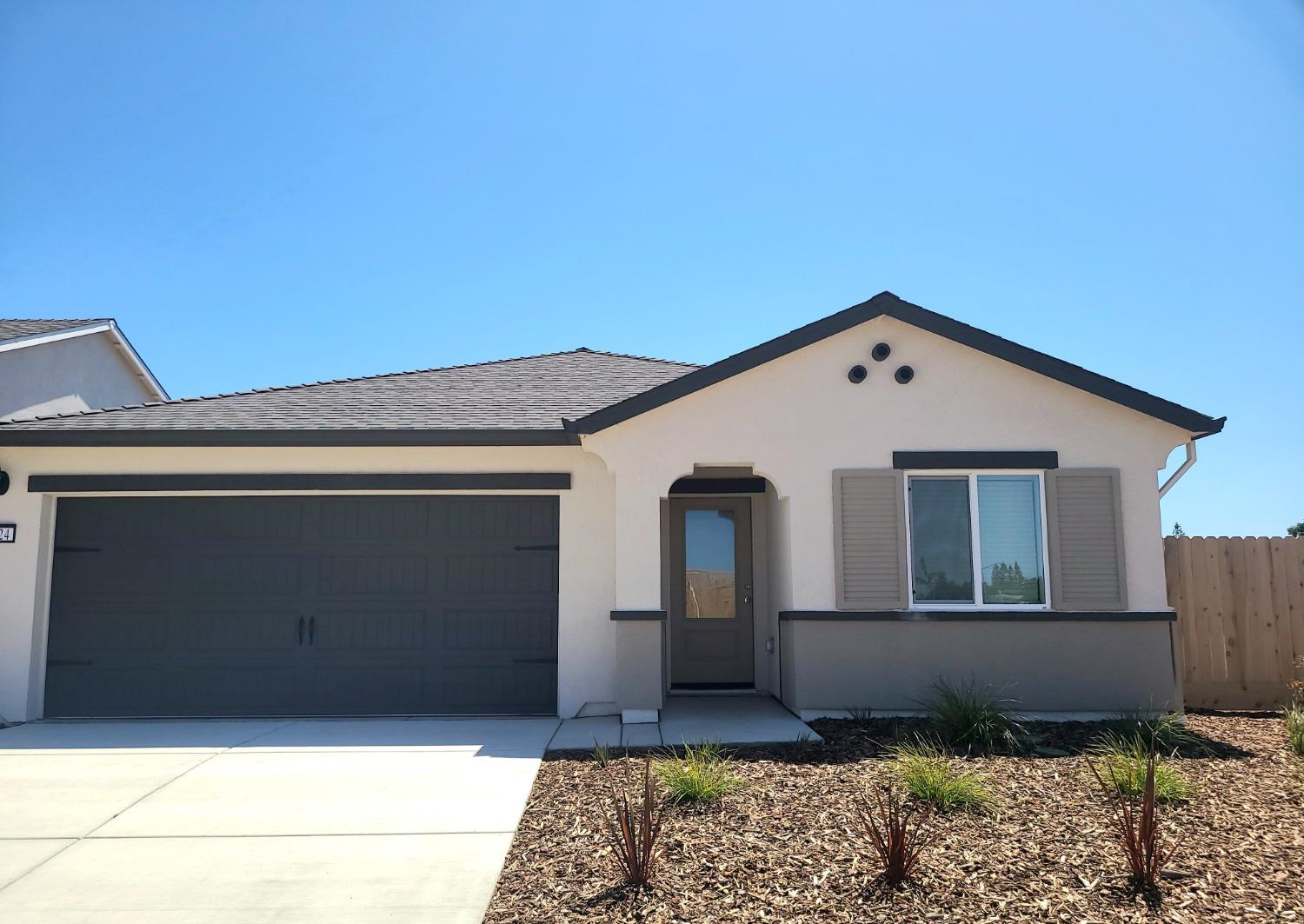 Detail Gallery Image 1 of 6 For 10497 Sabbath Ln, Stockton,  CA 95212 - 3 Beds | 2 Baths