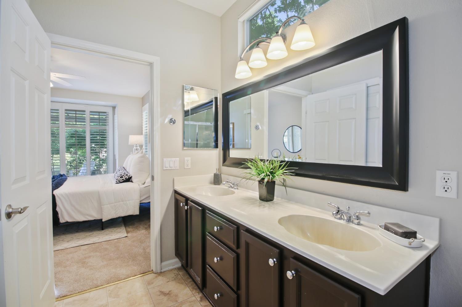 Detail Gallery Image 24 of 47 For 2125 Stonecrest Ln, Lincoln,  CA 95648 - 2 Beds | 2/1 Baths