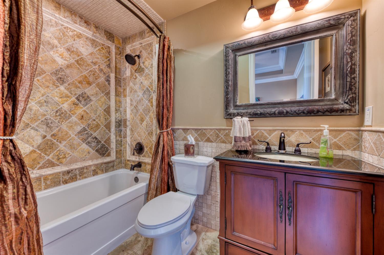 Detail Gallery Image 67 of 80 For 8618 Hawkstone Ct, Roseville,  CA 95747 - 4 Beds | 4/1 Baths