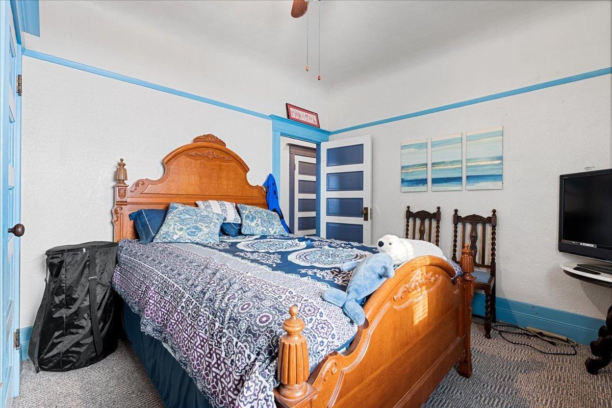 Detail Gallery Image 18 of 28 For 2504 N St, Sacramento,  CA 95816 - 3 Beds | 1 Baths