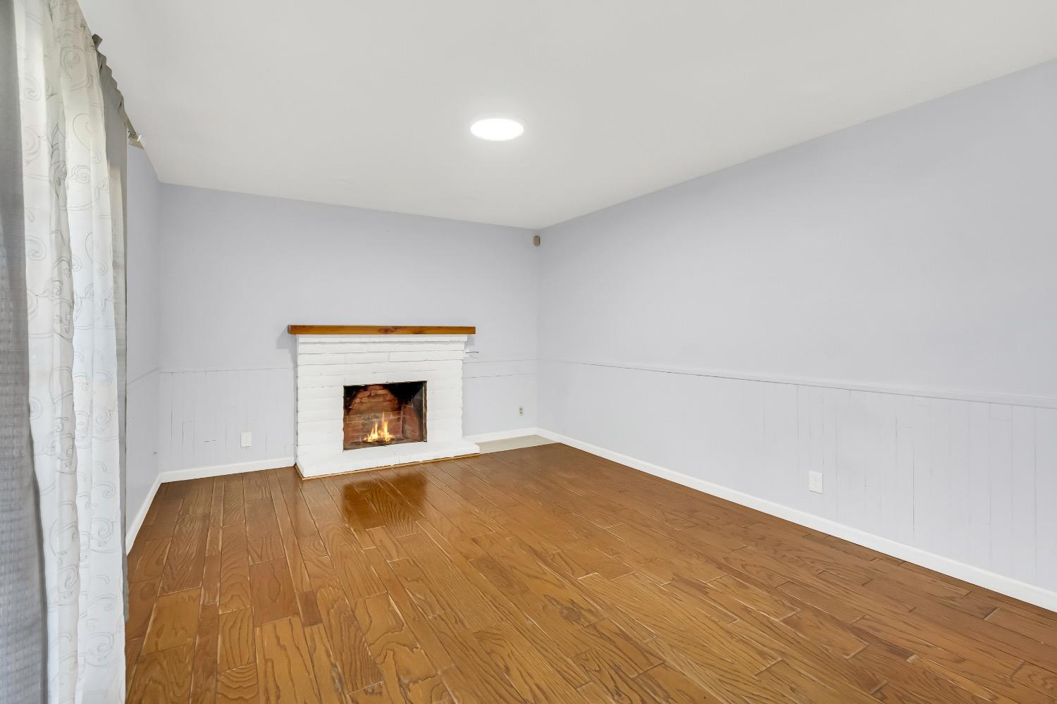 Detail Gallery Image 18 of 45 For 6833 Sandrock Way, Sacramento,  CA 95828 - 4 Beds | 2/1 Baths