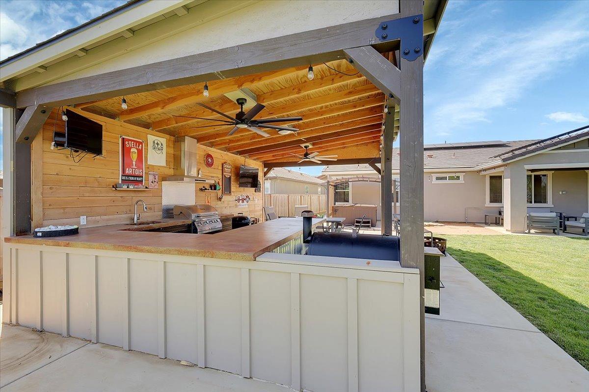 Detail Gallery Image 49 of 63 For 1465 Minories Dr, Plumas Lake,  CA 95961 - 3 Beds | 2 Baths