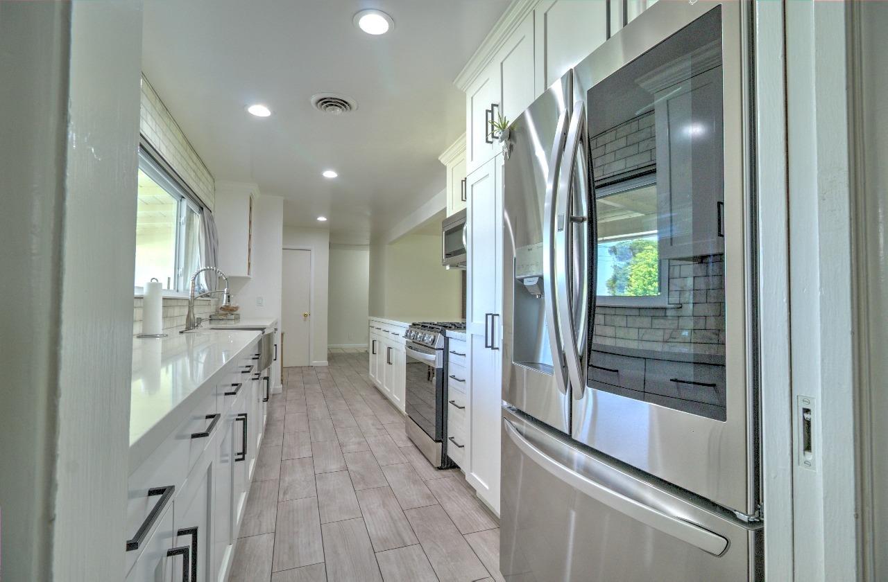 Detail Gallery Image 12 of 40 For 2252 W Benjamin Holt Dr, Stockton,  CA 95207 - 3 Beds | 2 Baths