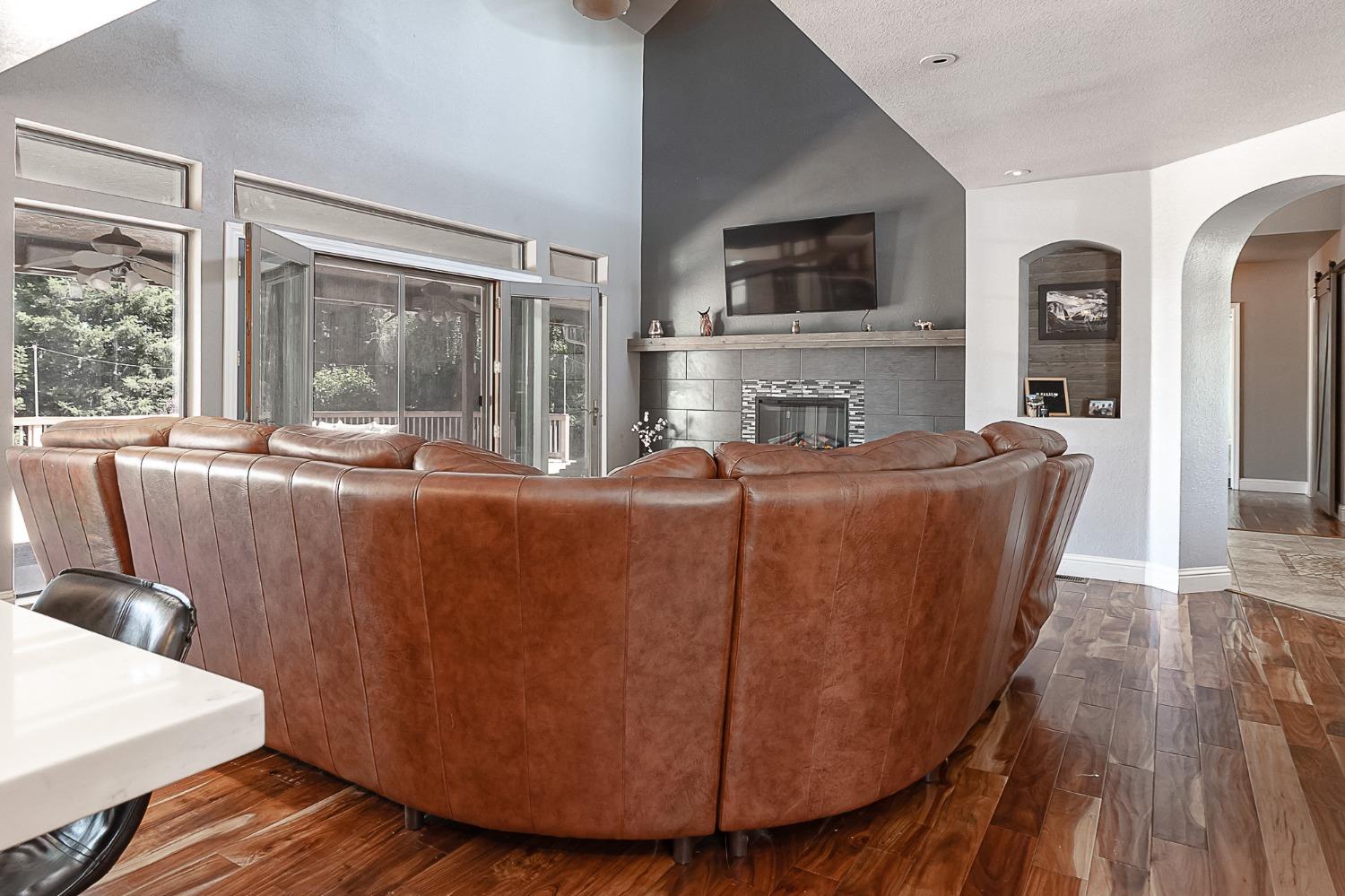 Detail Gallery Image 13 of 33 For 9925 Poppy Hills Dr, Oakdale,  CA 95361 - 4 Beds | 2 Baths